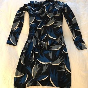 Diane von Furstenberg Navy Sheath Dress Size 0